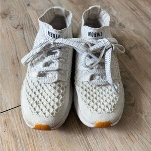 NOBULL womens White Knit Shoes